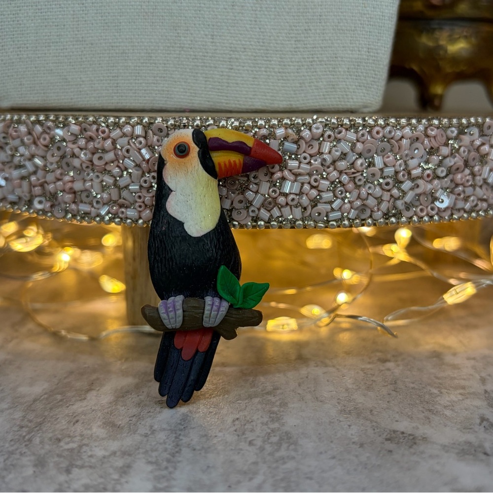 Handmade Polymer Clay Tucan Bird Brooch Pin Figural Animal Tropical Jewelry
